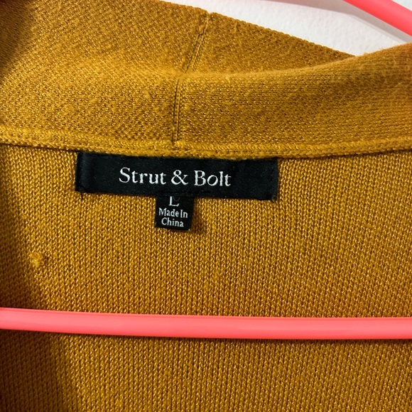 Comfy Cardigan that is great for work! - Picture 3 of 3